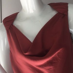 Gorgeous knee length Spring/Summer dress.